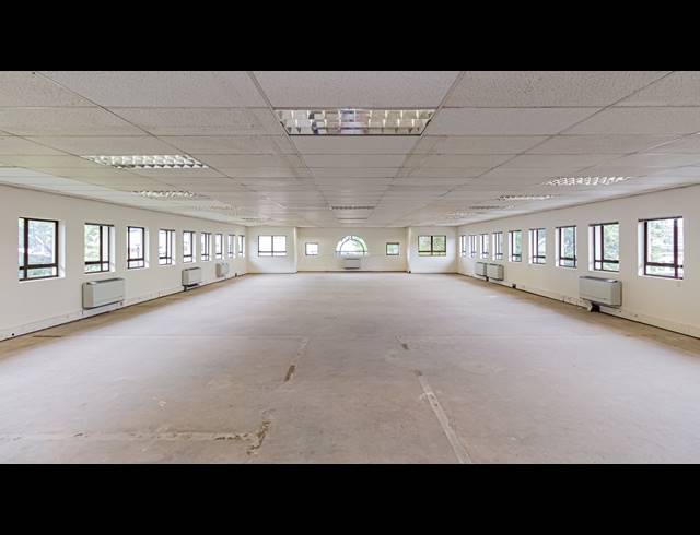 312M² OFFICE TO LET IN HYDE PARK